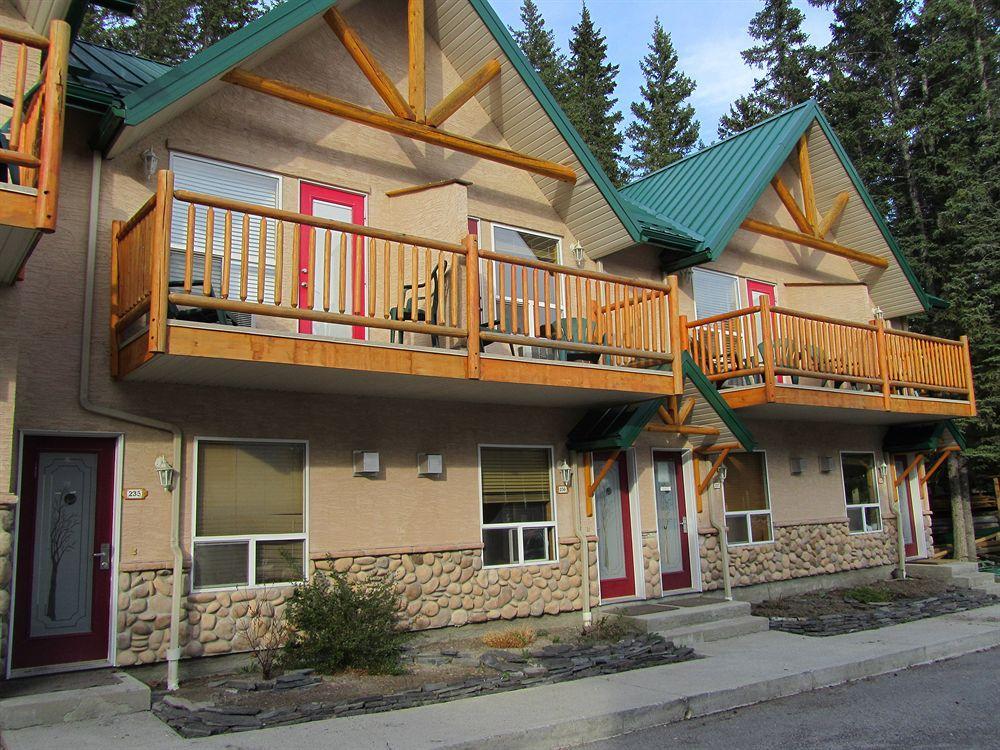 Inn Of The Rockies Canmore Exterior photo